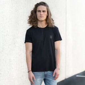 Cheap Monday Stockholm Standard Edge Tee Adult XL Black